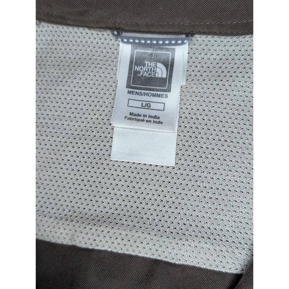 THE NORTH FACE Men's Large Solid Brown Shirt Button Lower Front‎ Logo